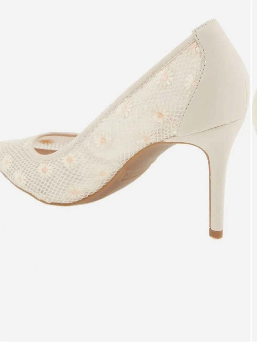 BCBGeneration Women's Pointed Mesh Daisy Pump in Ivory Heel 3 1/3 in